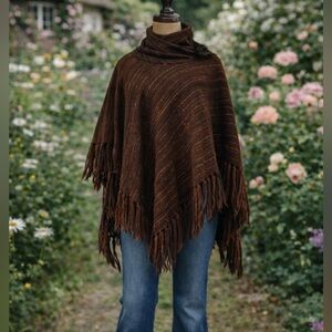 Vintage 1970’s Arolan Kutomo Toijala Finland Brown Wool Poncho
